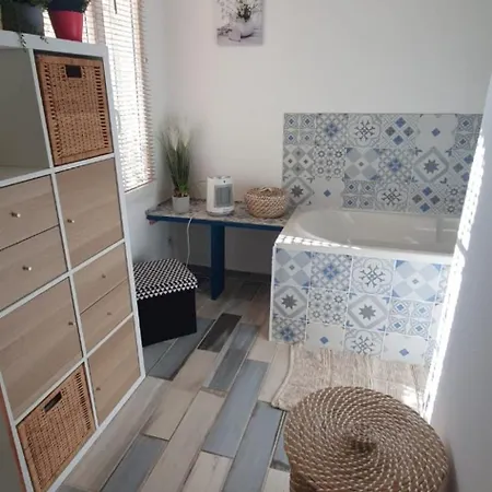 La Des Etangs * Vauvert